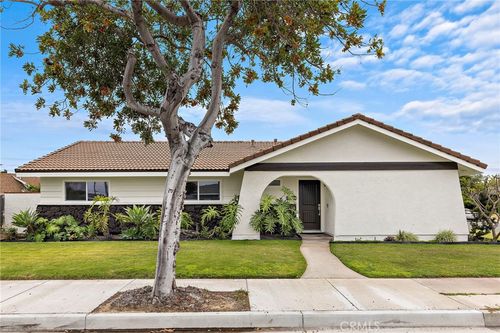 11692 Lampson Ave, Garden Grove, CA, 92840-5437 | Card Image