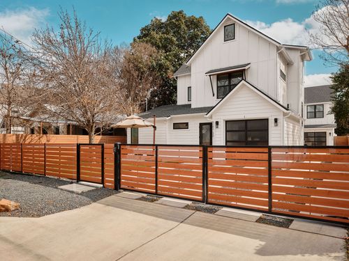 1-1101 1/2 Fiesta St, Austin, TX, 78702-3010 | Card Image