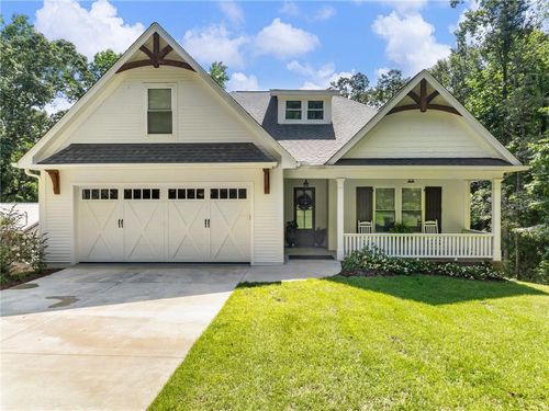 645 Rue Cezzan, Lavonia, GA, 30553-2421 | Card Image