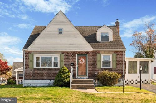 716 Brooke Cir, MORTON, PA, 19070-1206 | Card Image