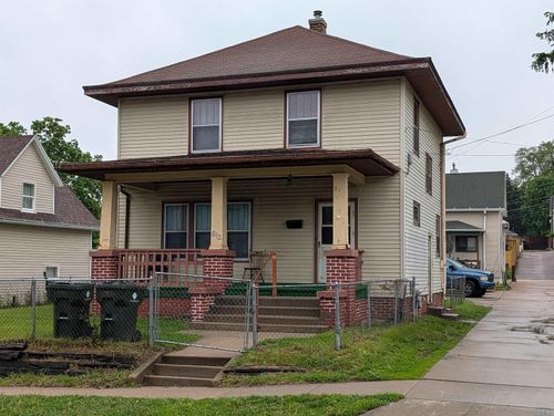 812 17th St, Sioux City, IA, 51105-1101 | Card Image