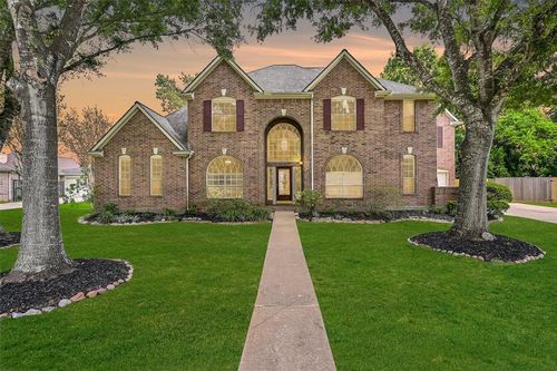 1217 Red Wing Dr, Friendswood, TX, 77546-5889 | Card Image