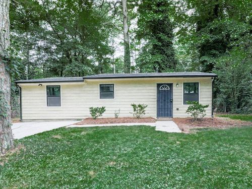 3283 Pebble Dr, East Point, GA, 30344-5416 | Card Image