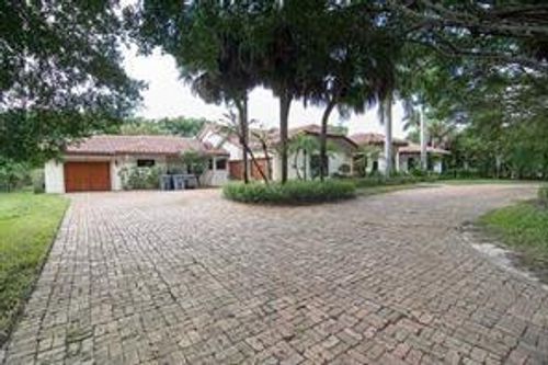 8208 Twin Lake Dr, Boca Raton, FL, 33496-1920 | Card Image