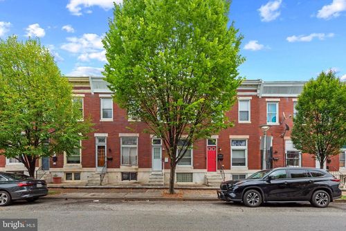 411 N Kenwood Ave, BALTIMORE, MD, 21224-1211 | Card Image