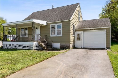 302 Hinsdale Road, Salina, NY, 13211 | Card Image