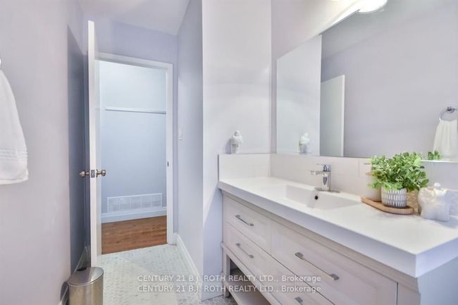 51 Heather St, House other with 3 bedrooms, 2 bathrooms and 2 parking in Barrie ON | Image 22