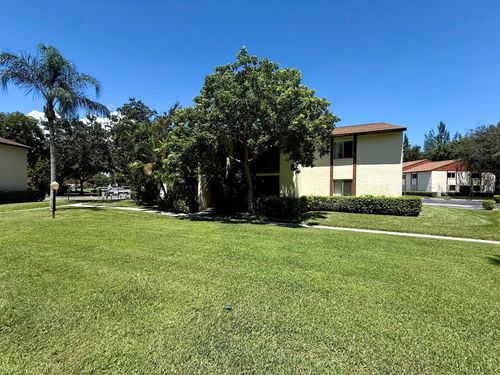 apt-b1-4891 Sable Pine Cir, West Palm Beach, FL, 33417-3125 | Card Image