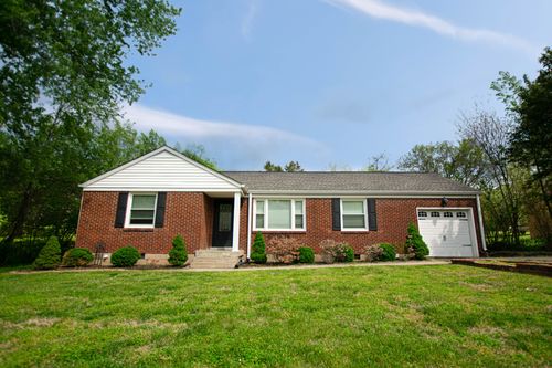 1715 Valley Rd, Clarksville, TN, 37043-4536 | Card Image