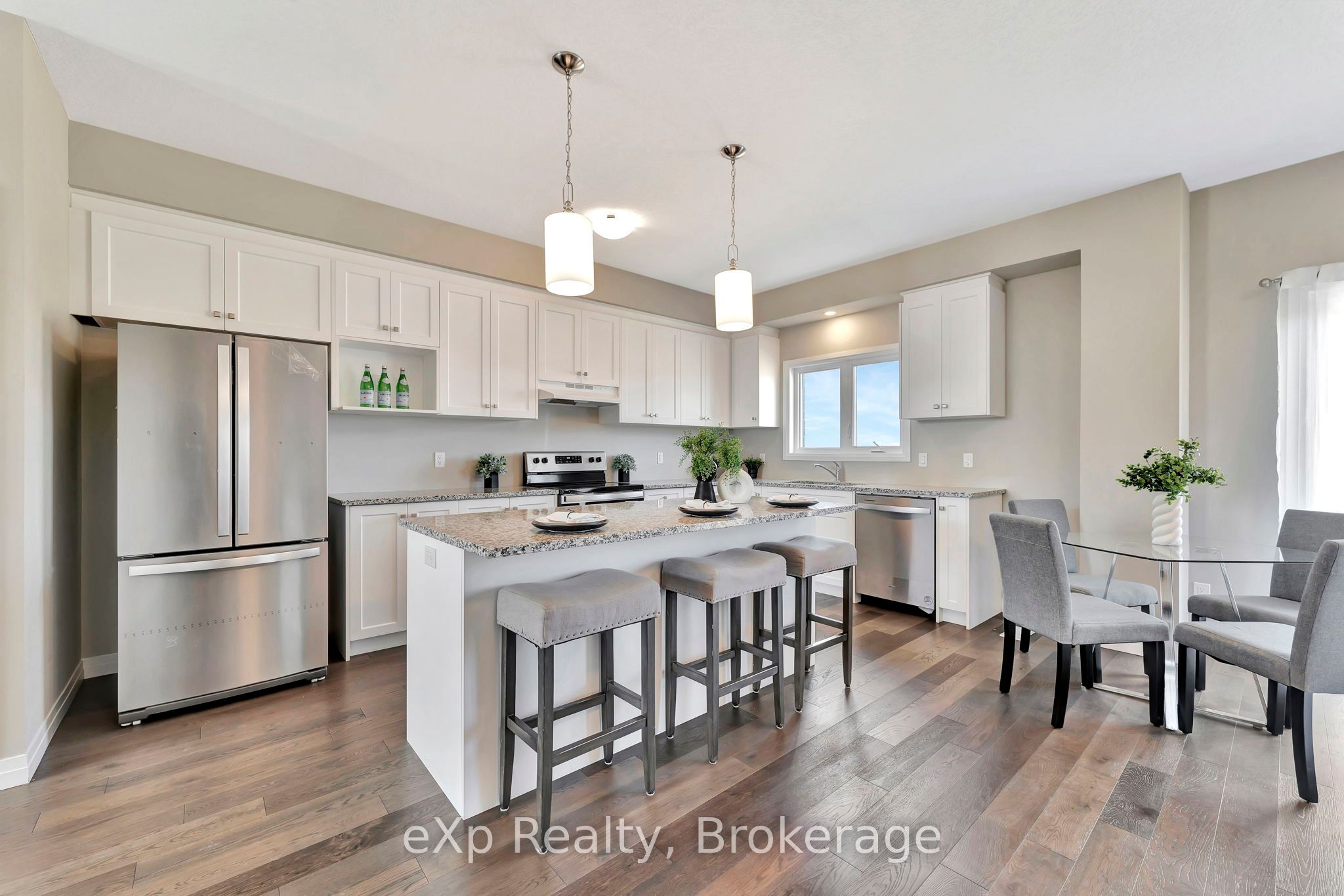 Residential Lease in Stratford 3
