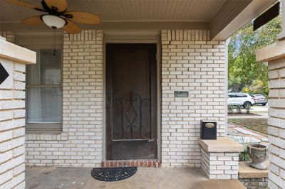 4617 Lafayette Avenue, Home with 3 bedrooms, 3 bathrooms and null parking in Fort Worth TX | Image 2