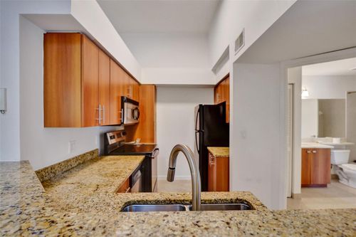 n-1050 Crystal Way, Delray Beach, FL, 33444-1027 | Card Image