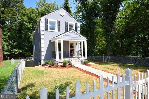 3101 Chestnut St Ne, WASHINGTON, DC, 20018-4002 | Card Image