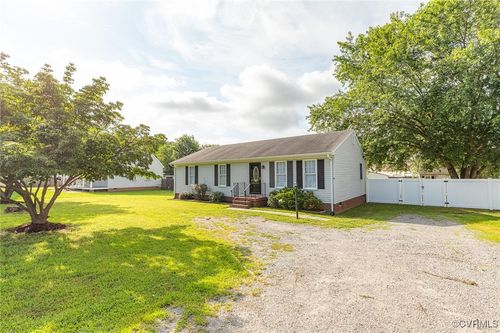 7336 Walnut Grove Rd, Mechanicsville, VA, 23111-4474 | Card Image