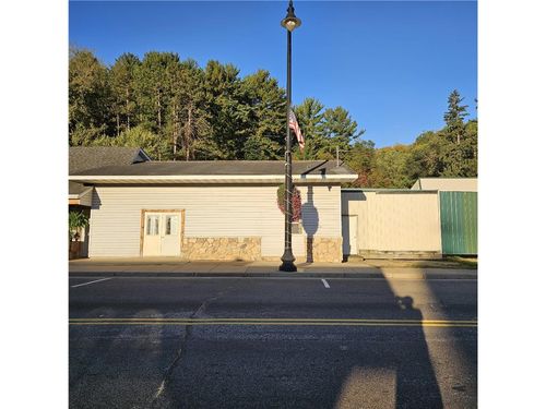 420 Main St, Plum City, WI, 54761-9056 | Card Image