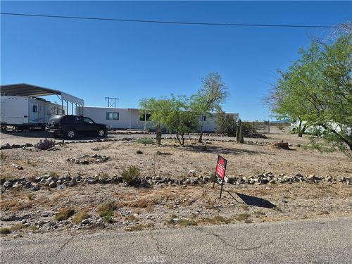 7348 Chocco Rd, Big River, CA, 92242-9751 | Card Image