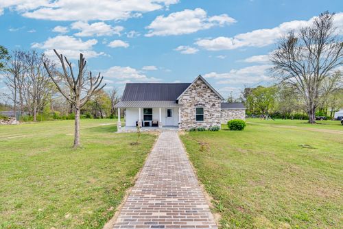 320 W King St, Morrison, TN, 37357-7716 | Card Image