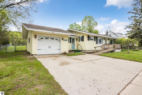 8695 S Maple City Rd, Maple City, MI, 49664-8771 | Card Image