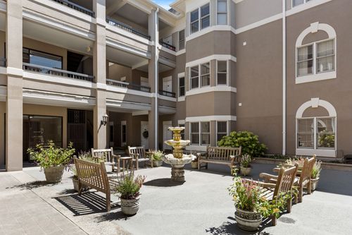 apt-103-3818 W End Ave, Nashville, TN, 37205-2466 | Card Image