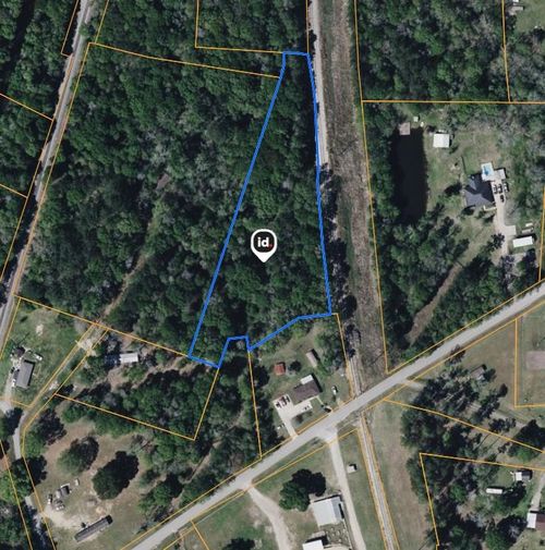 100 block Cr 750, Buna, TX, 77612 | Card Image