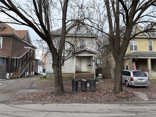 326 W Cunningham St, Butler, PA, 16001-6916 | Card Image