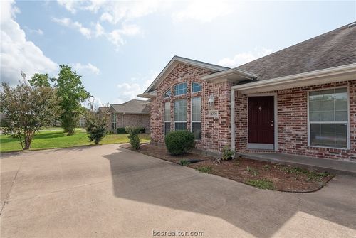 1004 Crepe Myrtle Ct, College Station, TX, 77845-7287 | Card Image