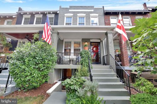 534 24th St Ne, WASHINGTON, DC, 20002-4818 | Card Image
