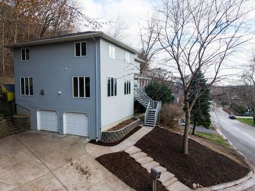 1705 Ohlsun Ct, La Crosse, WI, 54601-7006 | Card Image