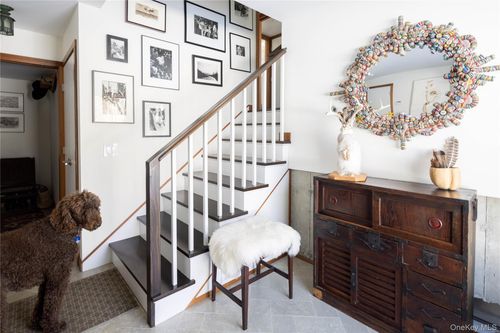 34 Old Neck Rd S, Center Moriches, NY, 11934-3113 | Card Image