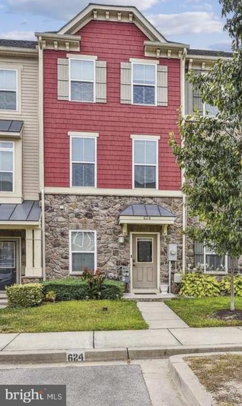 624 Ravenwood Dr, GLEN BURNIE, MD, 21060-7591 | Card Image