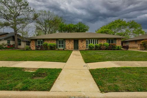 3336 Whitehall Dr, Dallas, TX, 75229-2556 | Card Image