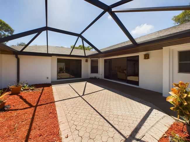 6256 - 6256 Mirror Lake Ct, Condo with 2 bedrooms, 2 bathrooms and null parking in Sebastian FL | Image 23