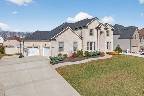 308 Young Ln, Pleasant View, TN, 37146-2401 | Card Image