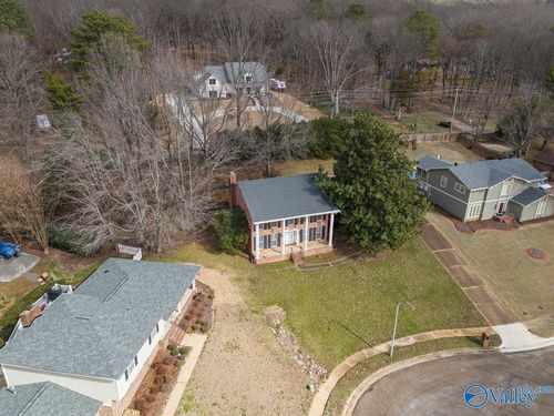 7800 Shadow Bend Dr Se, Huntsville, AL, 35802-3912 | Card Image
