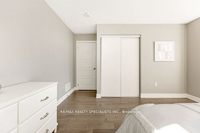882 Magnolia Terr, House other with 4 bedrooms, 3 bathrooms and 2 parking in Milton ON | Image 26