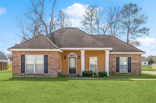 13100 E Coles Creek Loop, Hammond, LA, 70403-2187 | Card Image