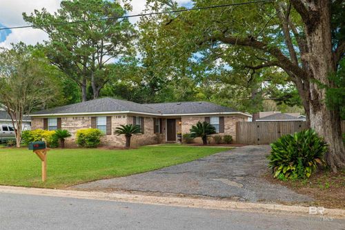 210 Jeff Davis St, Fairhope, AL, 36532-2925 | Card Image