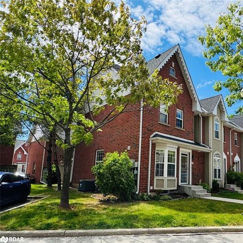 64-4200 Kilmer Dr, Burlington, ON, L7M4Y3 | Card Image