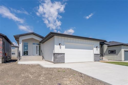 81 Aspen Cove, West St Paul, MB, R4A0G8 | Card Image