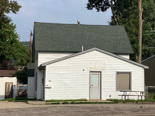 1828 Junction Ave, Sturgis, SD, 57785-2316 | Card Image