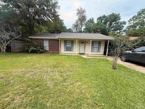 704 Brook Meadow Ln, Pensacola, FL, 32514-3933 | Card Image
