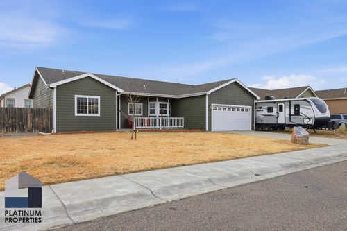 776 Reshaw Cir, Evansville, WY, 82636-9410 | Card Image