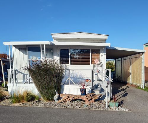 1594 Crest Dr, Fortuna, CA, 95540-3411 | Card Image