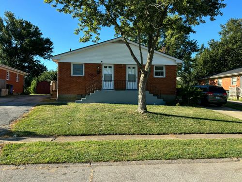 1990 Fair Oaks Dr, Lexington, KY, 40504 | Card Image