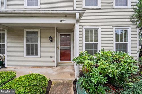1918 Wexford Rd, PALMYRA, PA, 17078-9246 | Card Image