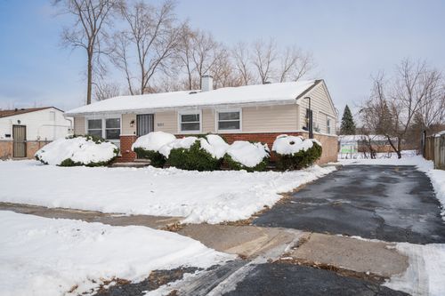 16551 Plymouth Dr, Markham, IL, 60428-4740 | Card Image