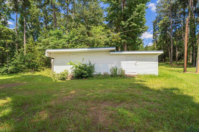 201 Bronco Ln, House other with 4 bedrooms, 2 bathrooms and null parking in Linden TX | Image 27