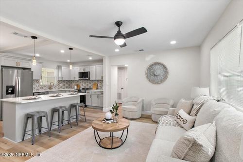 6633 Altama Rd, Jacksonville, FL, 32216-9409 | Card Image