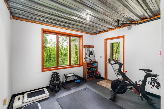 1157 Woodhill Dr, House other with 4 bedrooms, 3 bathrooms and 2 parking in Gibsonia PA | Image 32