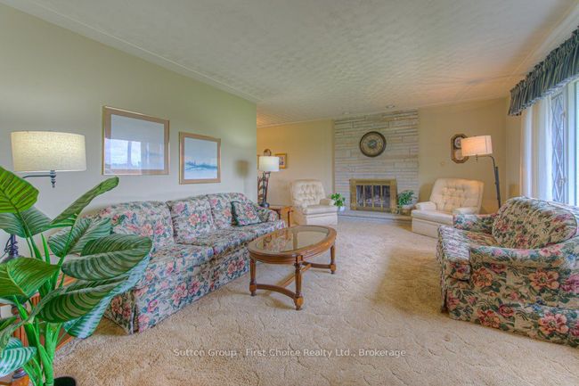 77 Huron Rd, House other with 3 bedrooms, 1 bathrooms and 6 parking in Sebringville ON | Image 5